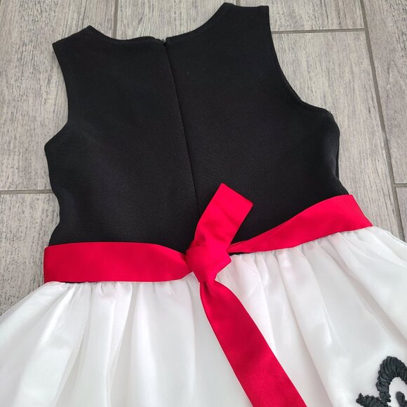 Bonnie Jean Girls Holiday Dress Black White & Red Embroidered Size 10 - Picture 11 of 13